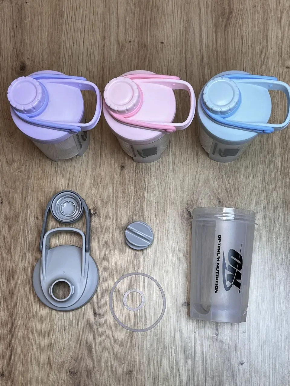 شیکر نیم لیتری ON – کد ۷۷۱۲